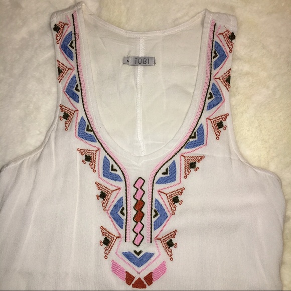 Tobi Dress - Picture 5 of 8